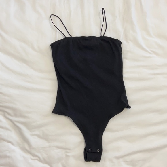 black tank top body suit - Picture 2 of 3